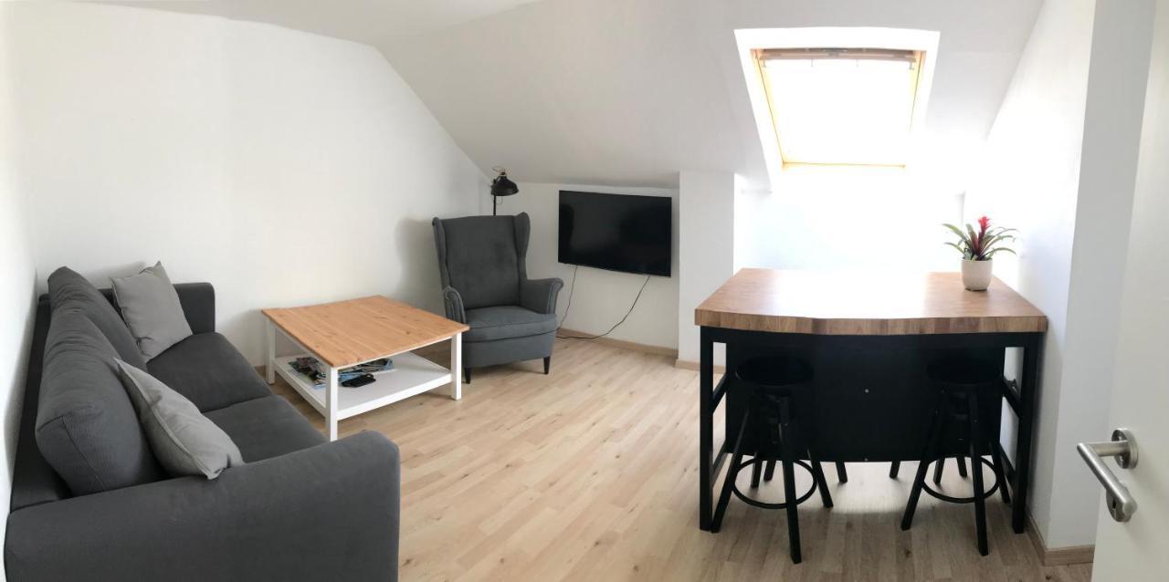 Apartment Terrace,1237276927:JPEG