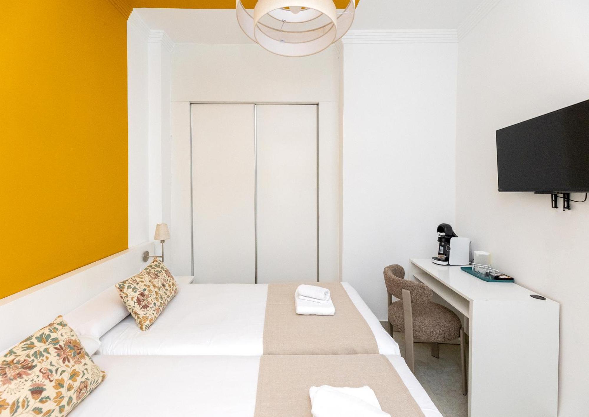 Doppelzimmer (Richtung Innenseite)