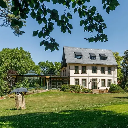 Villa-Ottilienruh-Master-Suite-2