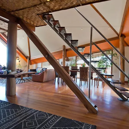 Stiltz Guest House-2
