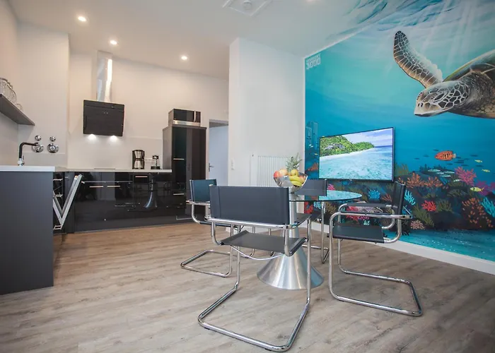 Piste und Pedale , Deine Bude-Dein Abenteuer