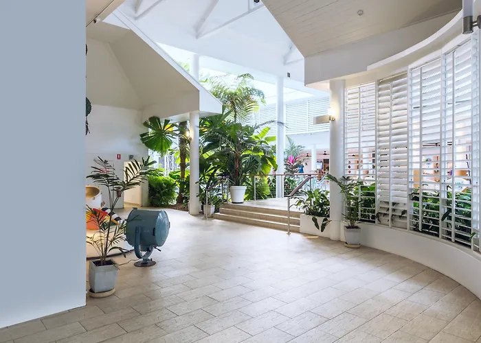 Motels Oaks Port Douglas