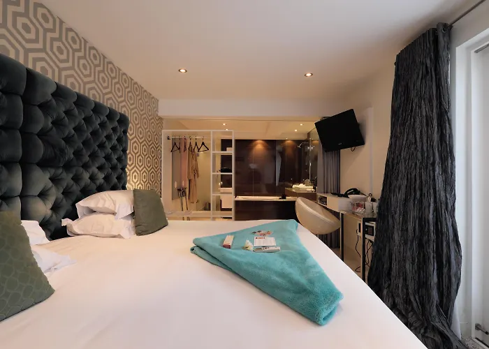 Zest Boutique Hotel By The Living Journey Collection