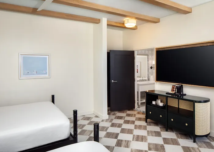 Familienhotel: Casa Marina Key West, Curio Collection By Hilton