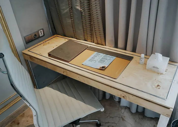 Art Deco Luxury Hotel & Residence