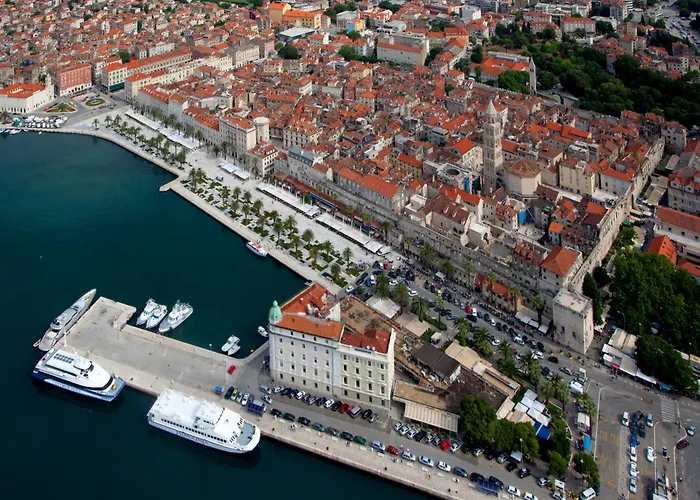 Günstiges Hotel: Villa Ana Split