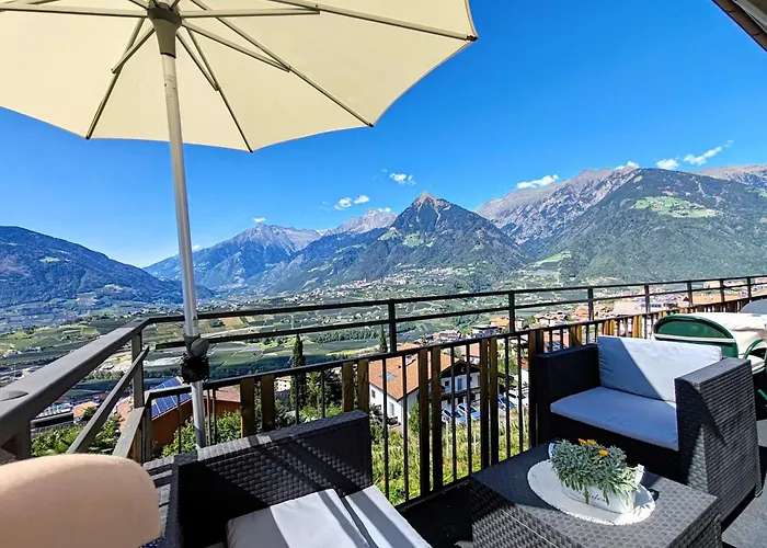 Schenna Garni Eden Bed&Breakfast