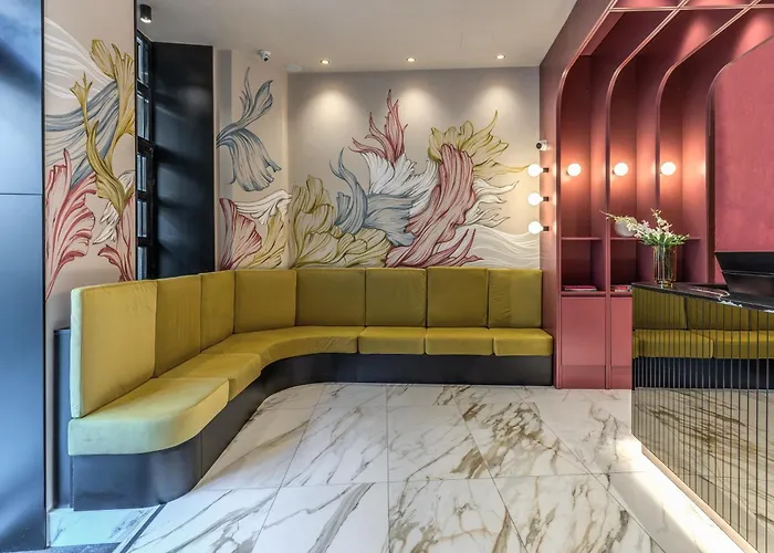 Hotel: Madison Hotel