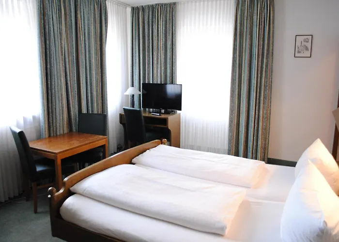 Hotel & Cafe Goeller