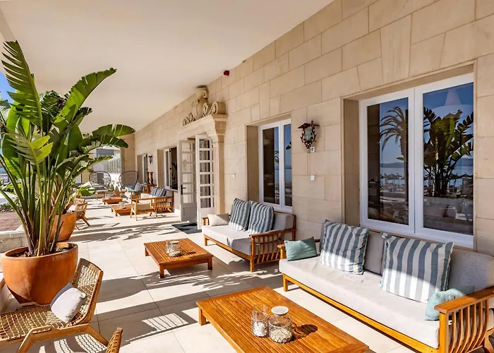 Hoposa Pollentia - Adults Only