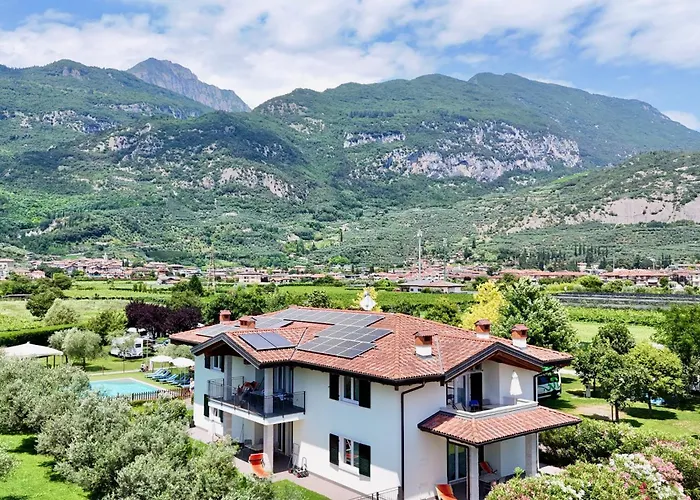 Ab&C Arco Bed And Camping