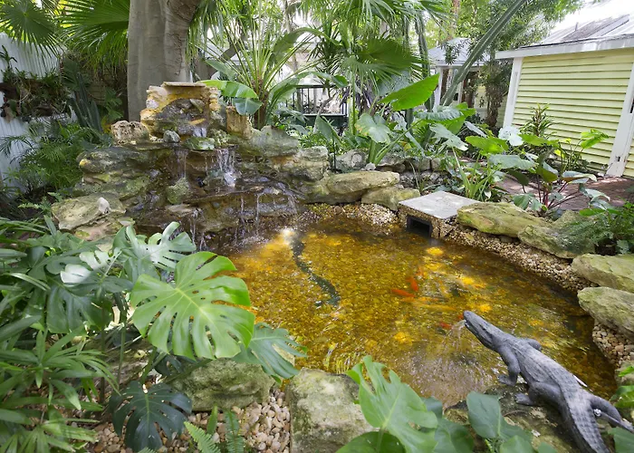 Zentrales Hotel: Island City House