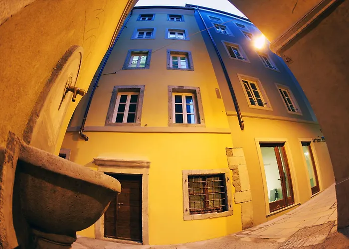 Hotel: Hotel James Joyce