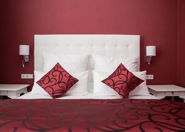 Haus Hotel & Pension Villa Laluna