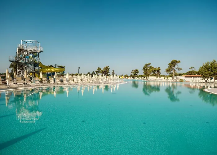 Zaton Holiday Resort Apartments