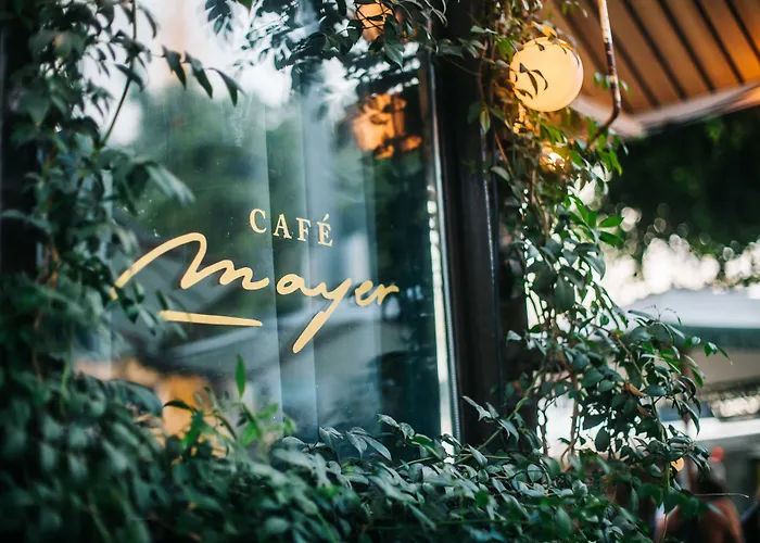 Mayer House - Heated Pool