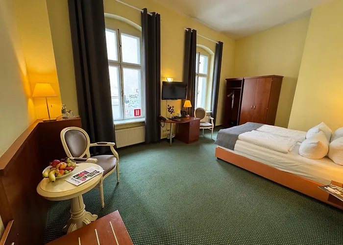 Strandhotel: Hotel am Luisenplatz