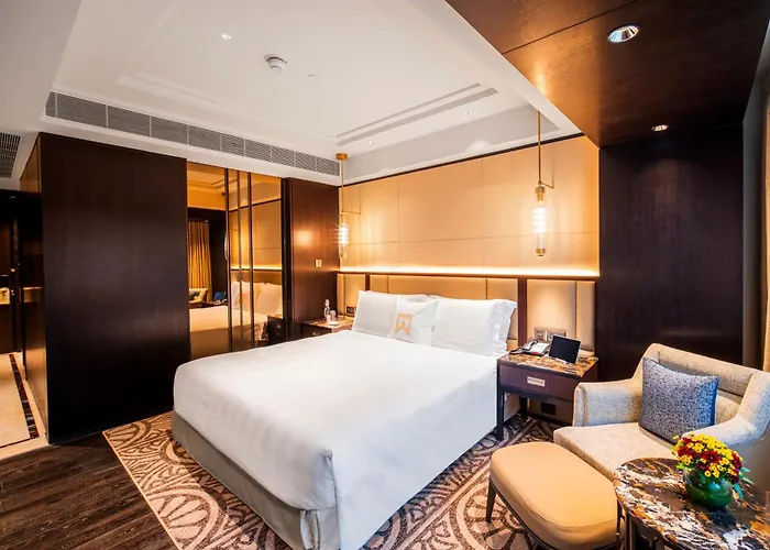 Itc Grand Chola, A Luxury Collection Hotel, Chennai