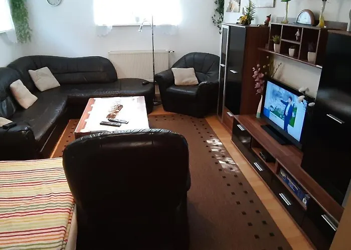 Ferienvermietung: Ferienwohnung Spandau